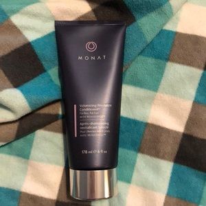 MONAT-Volumizing Revitalize Conditioner